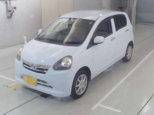 3699 DAIHATSU MIRA E S LA300S 2013 г. (CAA Chubu)